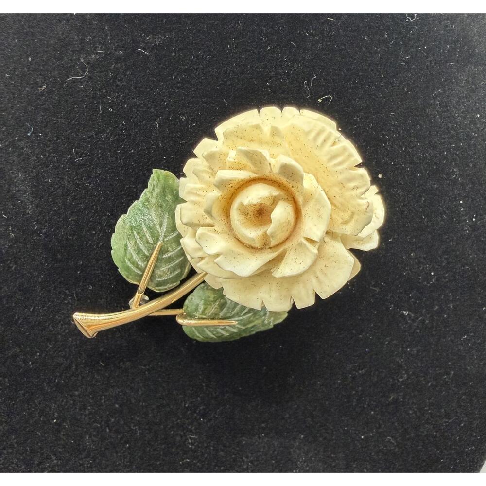 Vintage Cream Colored Carved Flower Brooch with Jade Leaves